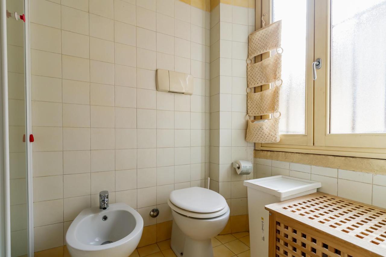 Lovely Flat Crocetta 1 Milan Bagian luar foto